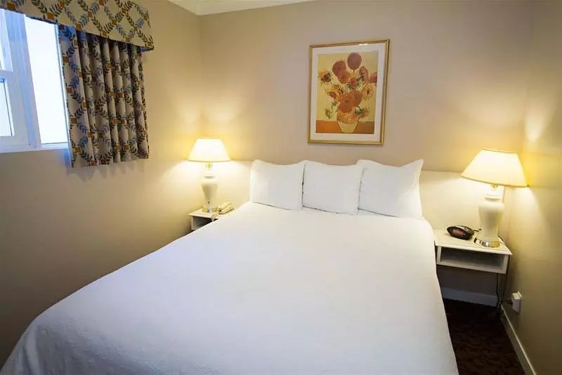 모텔 Glenwood Inn & Suites