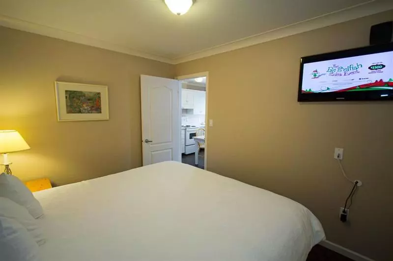 모텔 Glenwood Inn & Suites