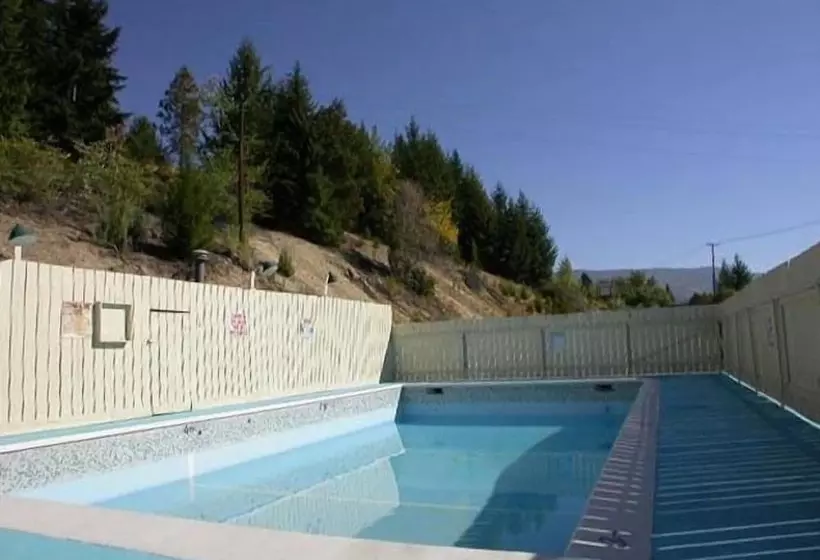 모텔 Glenwood Inn & Suites