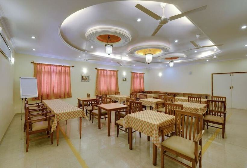 Spazio Leisure Resort, Goa