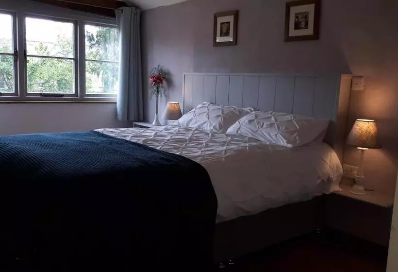 Aamiaismajoitus (B&B) The Byre North End Farm