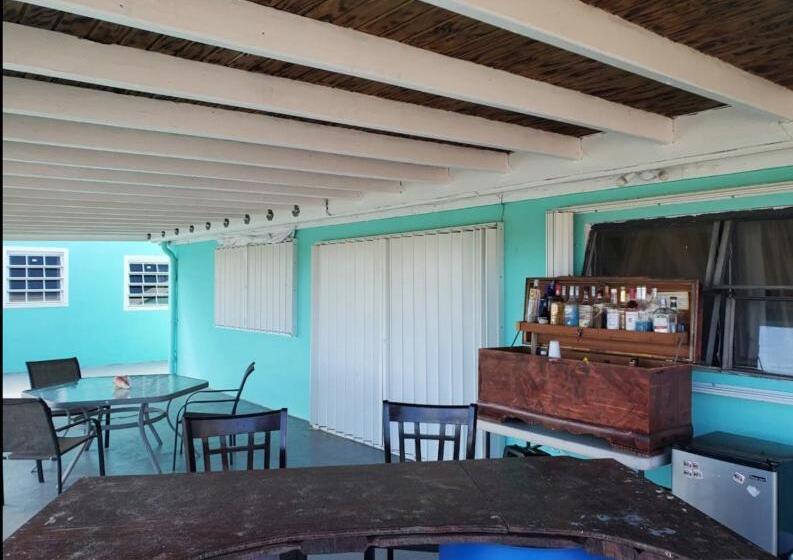 پانسیون Annasville Comfort Studio