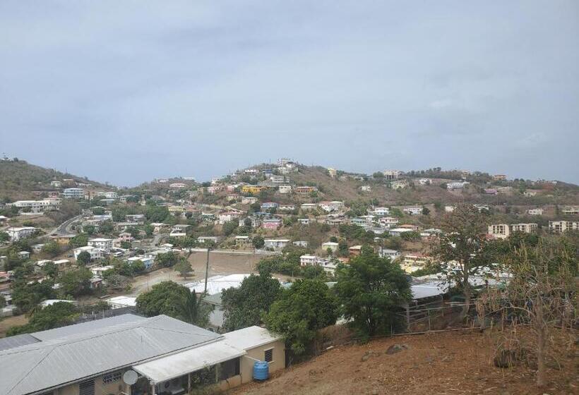 پانسیون Annasville Comfort Studio