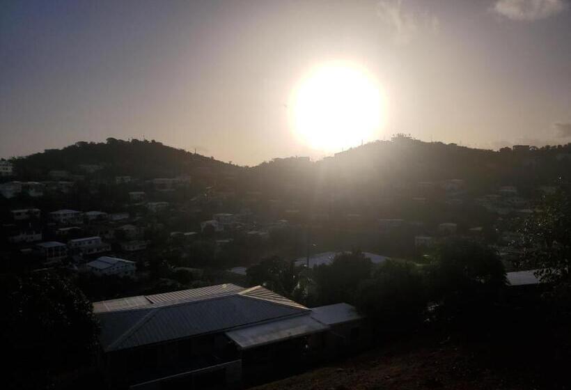 پانسیون Annasville Comfort Studio