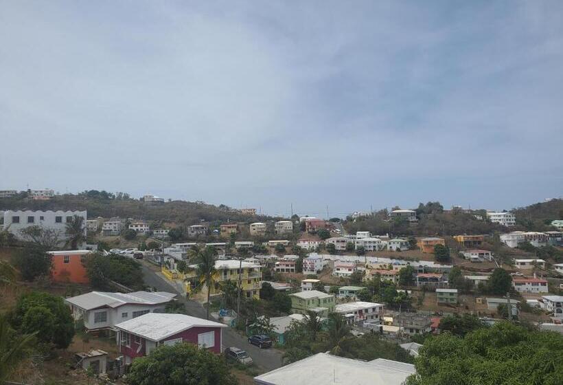 پانسیون Annasville Comfort Studio