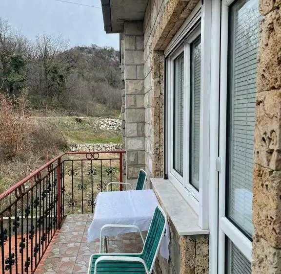 تختخواب و صبحانه Guesthouse Petrović