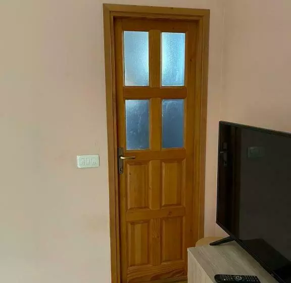تختخواب و صبحانه Guesthouse Petrović