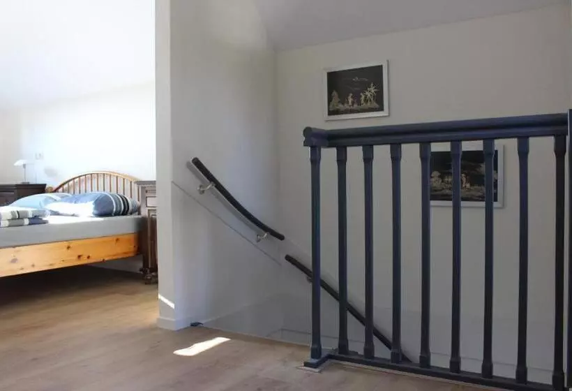 ペンション Logement De Garage