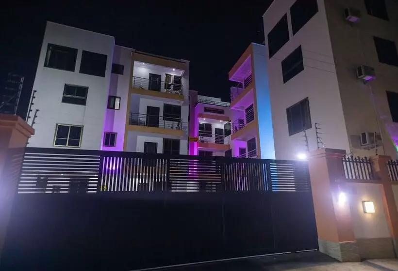 Washington Court Apartments