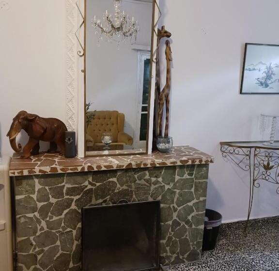 هاستل Cottage Heights