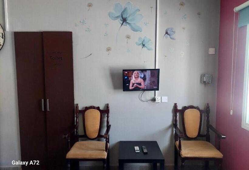 هاستل Cottage Heights