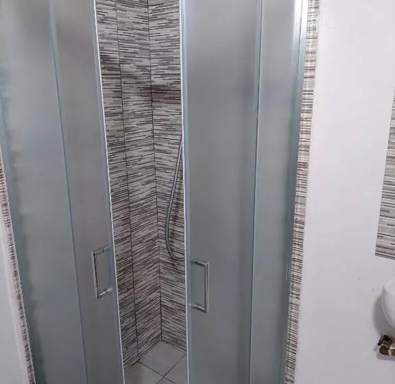 Retkeilymaja Cottage Heights