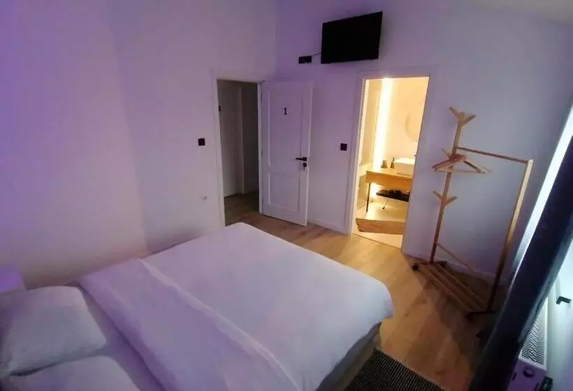 Hotelli Cozy Rooms Toplita