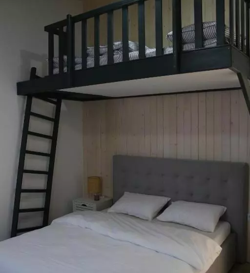 Hotelli Cozy Rooms Toplita