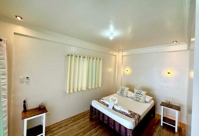 Otel Pamanilao And Padoy S Dive Camp