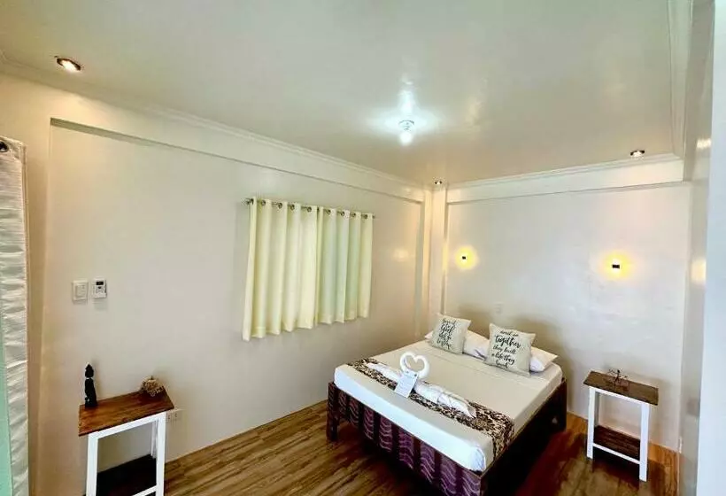 Hotelli Pamanilao And Padoy S Dive Camp