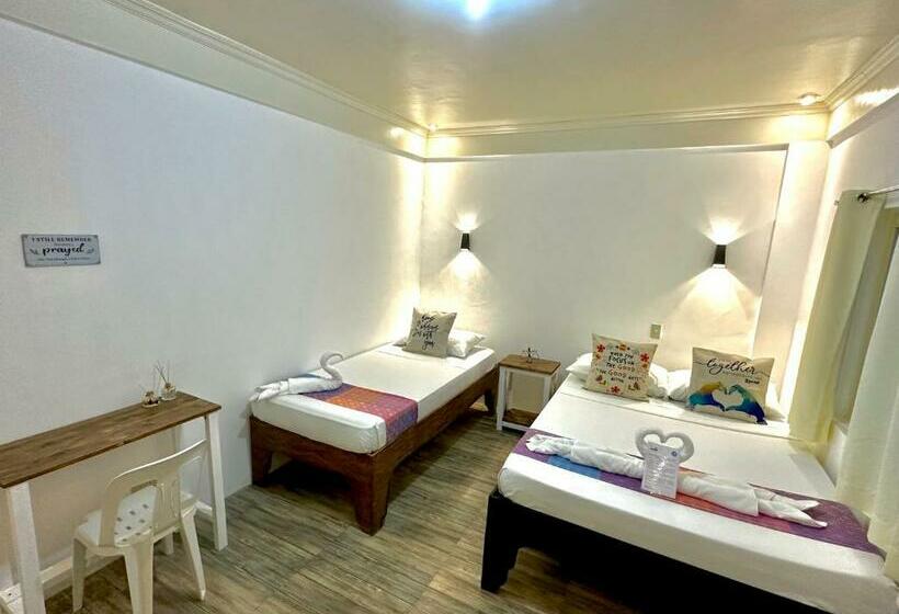 Otel Pamanilao And Padoy S Dive Camp