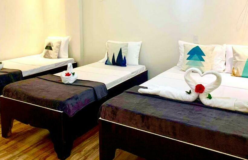 Otel Pamanilao And Padoy S Dive Camp