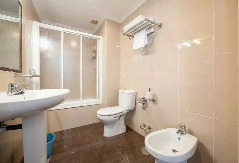 Hotelli Puerto De Candás