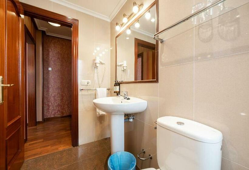 Hotel Puerto De Candás