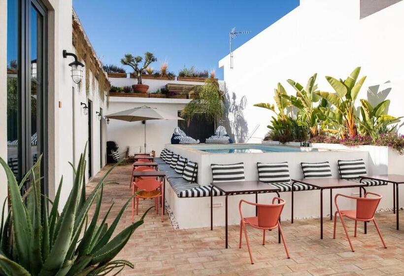 هتل Casa Rosa Villa With Pool In Olhao Centre