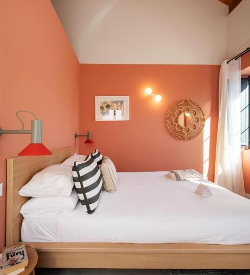 هتل Casa Rosa Villa With Pool In Olhao Centre