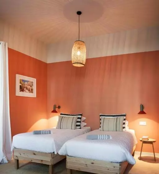 Hotelli Casa Rosa Villa With Pool In Olhao Centre