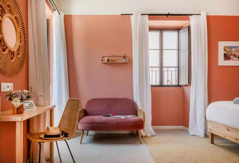 Hotelli Casa Rosa Villa With Pool In Olhao Centre