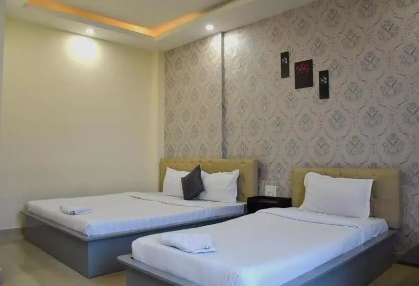 Hotel Citrine
