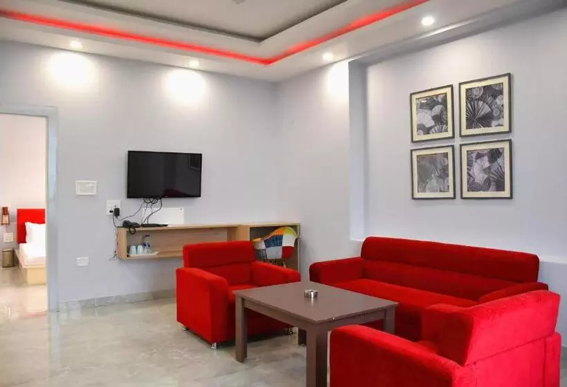 Hotel Citrine