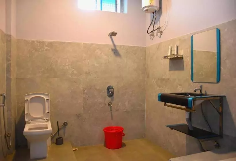 Hotel Citrine