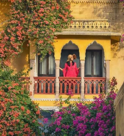 ホテル Diggi Palace   A City Center Hidden Heritage Gem