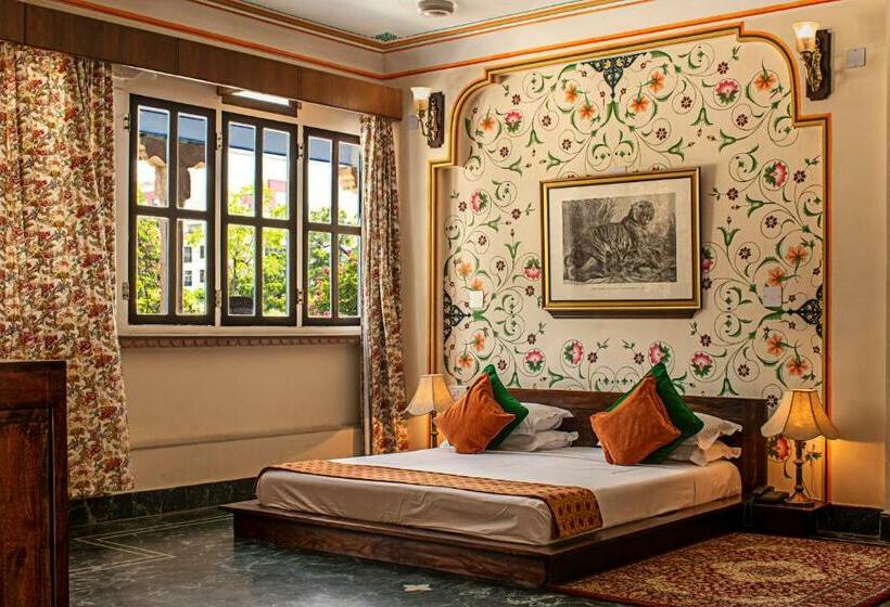 בית מלון כפרי Diggi Palace   A City Center Hidden Heritage Gem