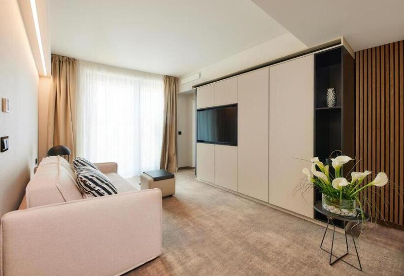 Hotelli Lua Resort   Adults Only