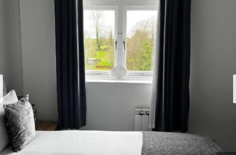 Old Railway Hotel Porton