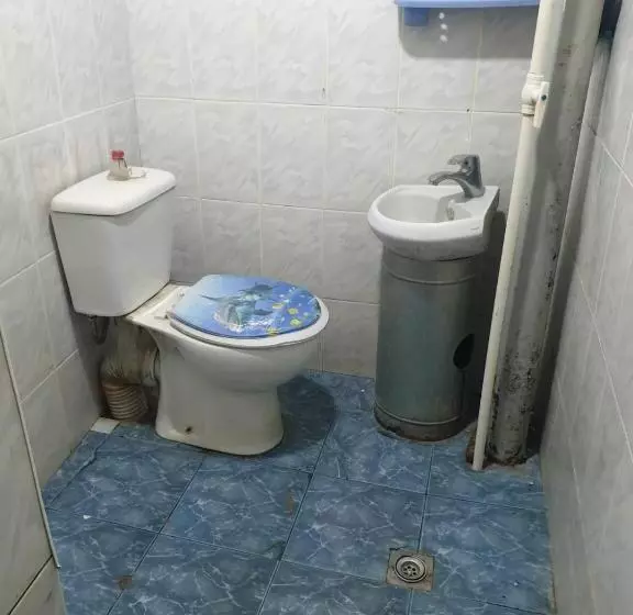 پانسیون Nunson Guest House