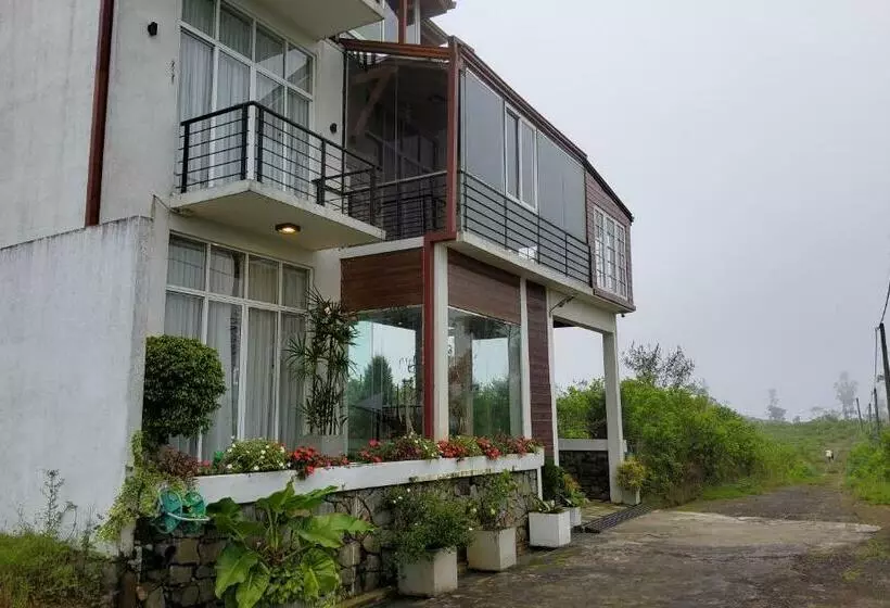 Thimaya Holiday Resort