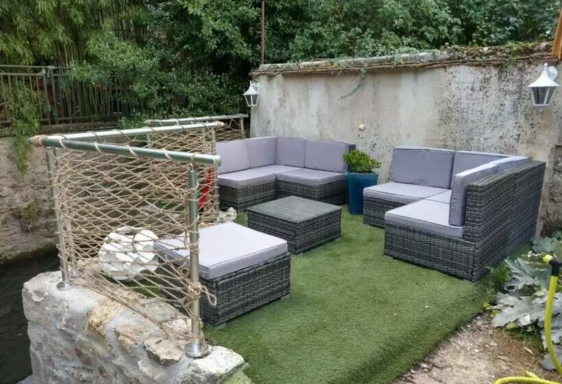 Aamiaismajoitus (B&B) Le Grand Barrois