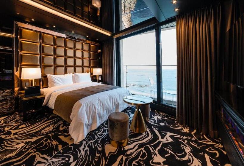 Best Louis Hamilton Hotel Ocean Terrace