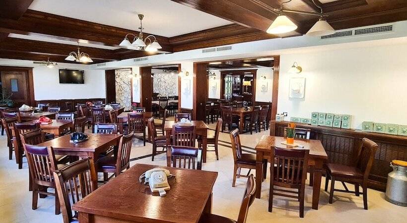 هتل Art E Boutique Rooms