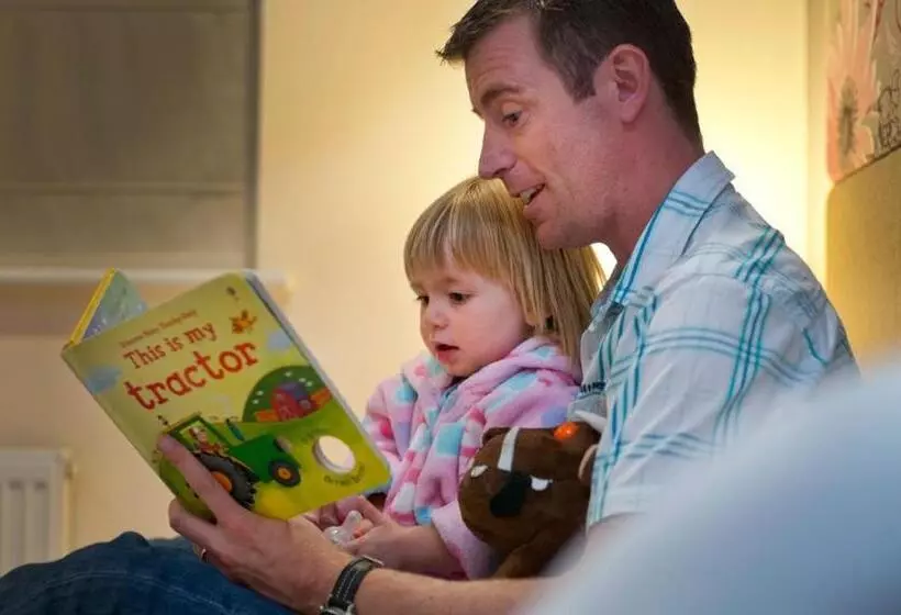 Waveside Waterside With Hot Tubresort Poolgym