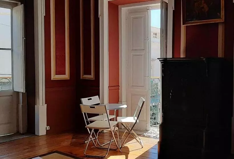 هاستل A Casa Do Tenente