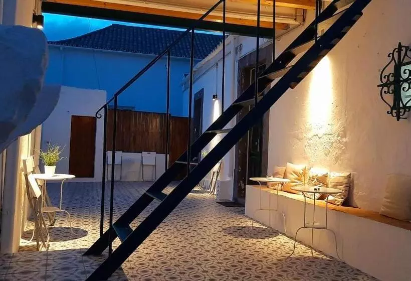 هاستل A Casa Do Tenente