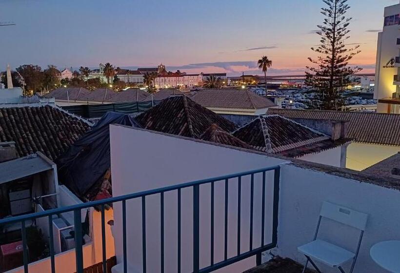 هاستل A Casa Do Tenente