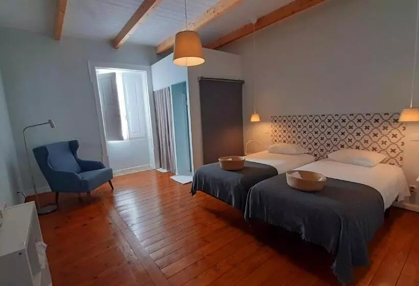هاستل A Casa Do Tenente