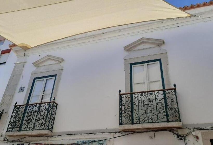 هاستل A Casa Do Tenente