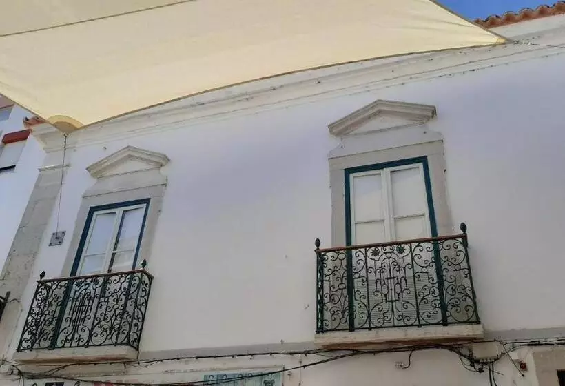 هاستل A Casa Do Tenente