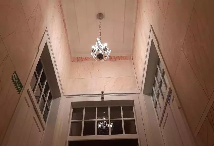 هاستل A Casa Do Tenente