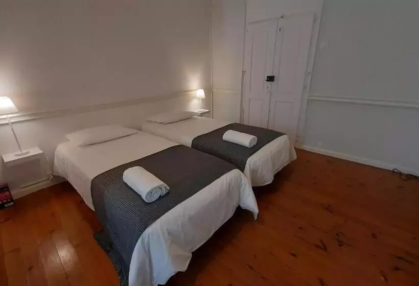 هاستل A Casa Do Tenente