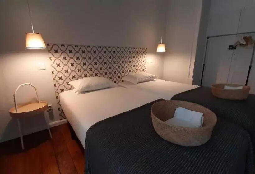 هاستل A Casa Do Tenente